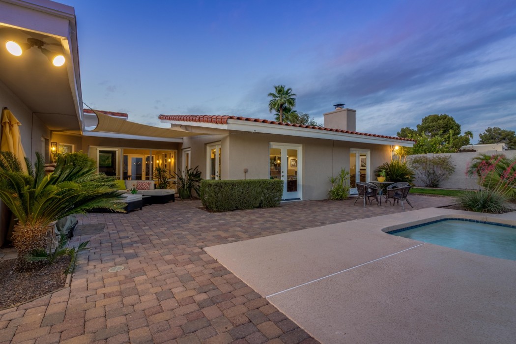 Stunning Modern – Camelback Mountain | azarchitecture.com ...